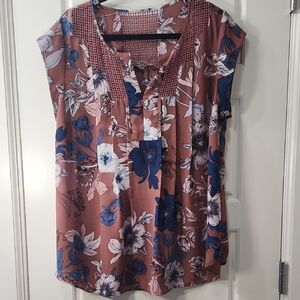 DanielRainn Women's Cap Sleeve Floral Top - 1X